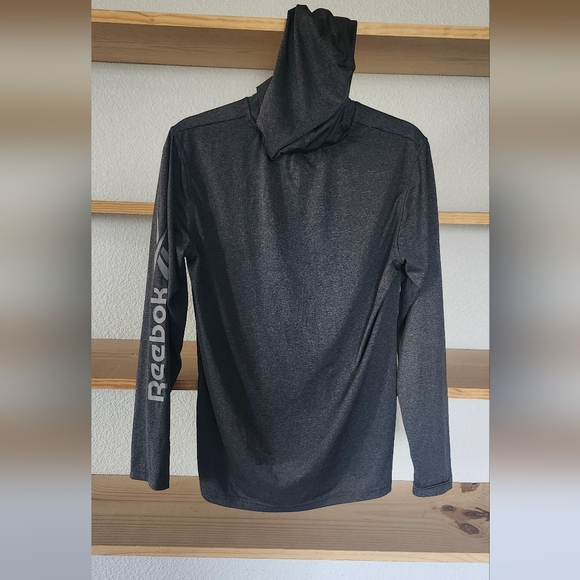 2 Reebok Small Hoodie Pullover Cam & Gray - Picture 5 of 7